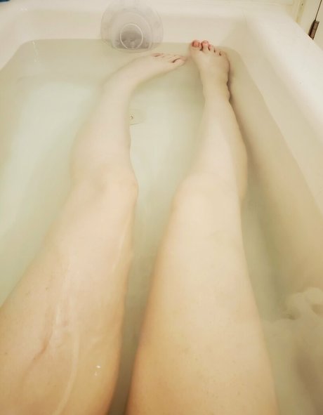 asian petite onlyfans free photos