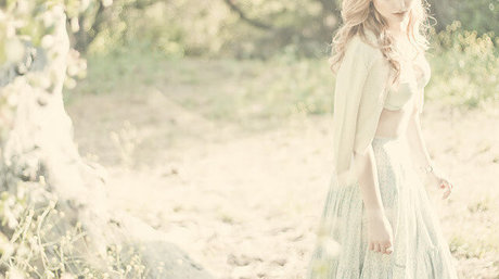 Stevie Wynne Levine nice star photos