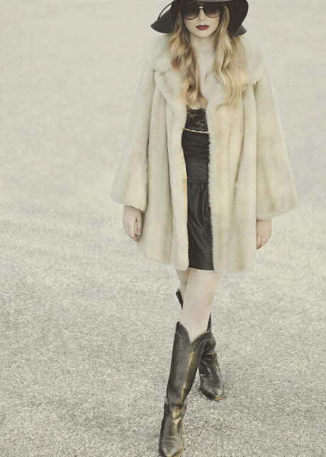 Stevie Wynne Levine top actress images