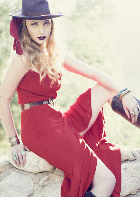 Stevie Wynne Levine star galleries