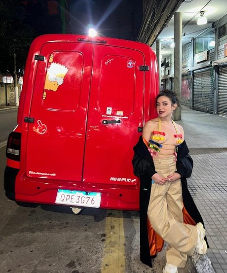 Valentina Bandeira high quality model picture