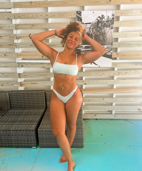 tiny tits onlyfans beautiful gallery