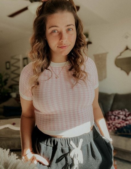 Justseum perfect pornstar galleries