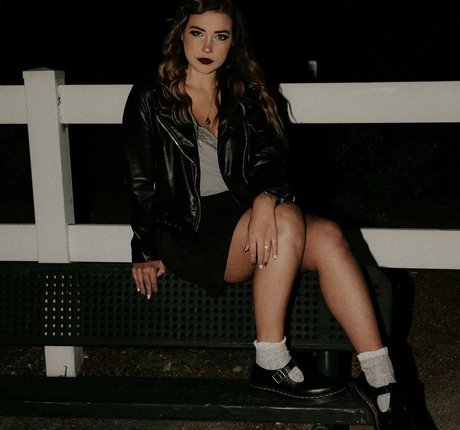 Justseum model pornographic pics