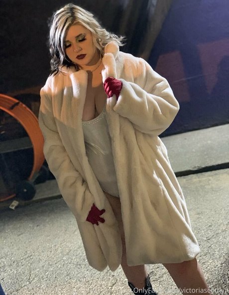 victoriascottlyn star nude photo