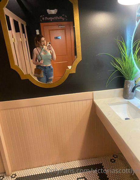 victoriascottlyn model nice photos