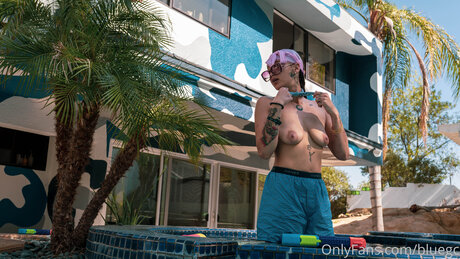 Bluegc star nude pics