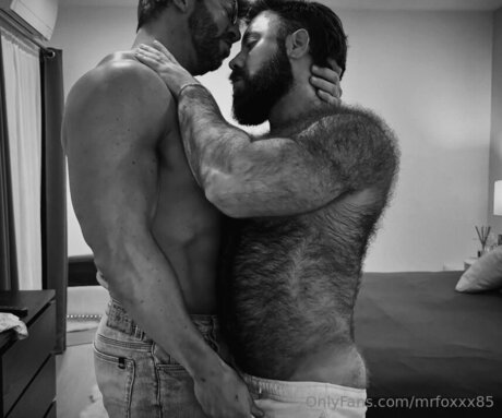 Mrfoxxx85 art model gallery