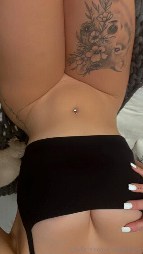 Maddiestyles model pic