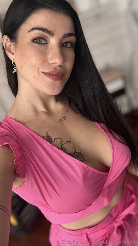 Realamberlushh pornstar sex photo