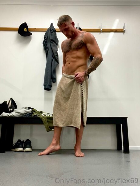 20 years old onlyfans hot naked pictures