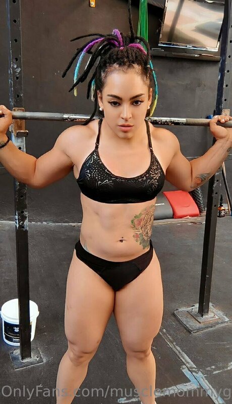 pregnant milf onlyfans adult picture