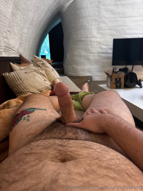 Yourdailybrent star xxx pic