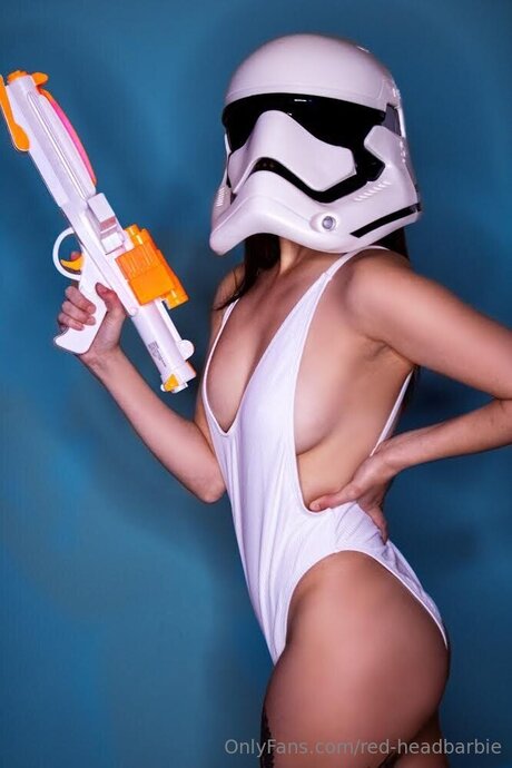 Red Headbarbie star hd photo