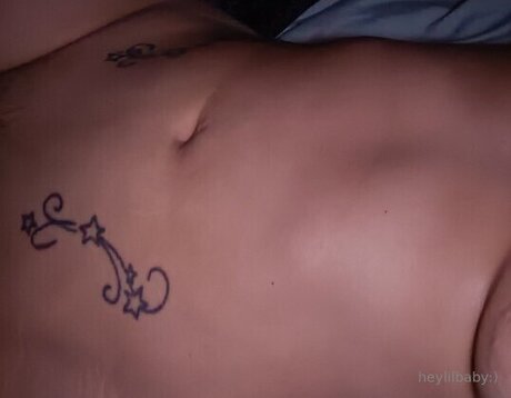 Heylilbaby xxx pornstar pics