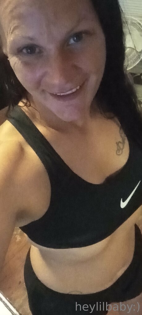 Heylilbaby pornstar sex pics