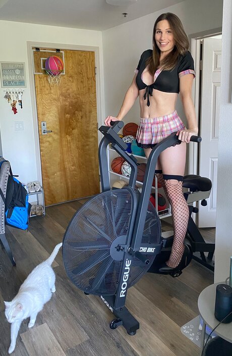 Autumn 10 model nude image