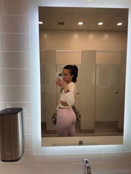 ukraine teen onlyfans hot naked pic