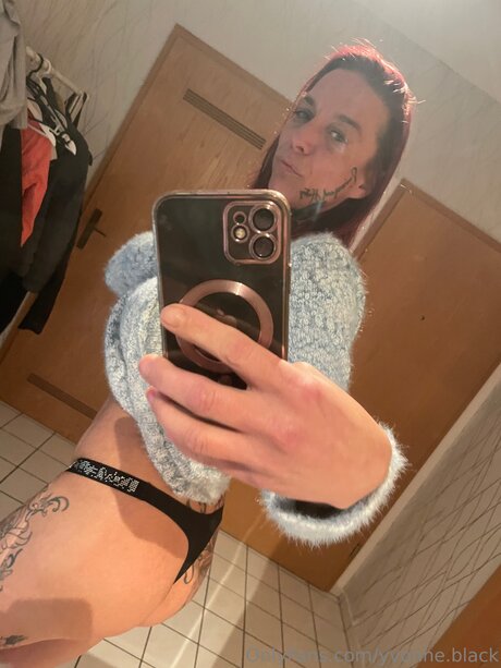 asian influencer onlyfans sex photo