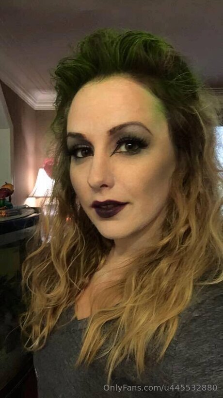 U445532880 top star pic