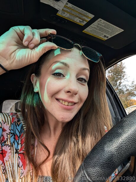 U445532880 pornstar adult pictures