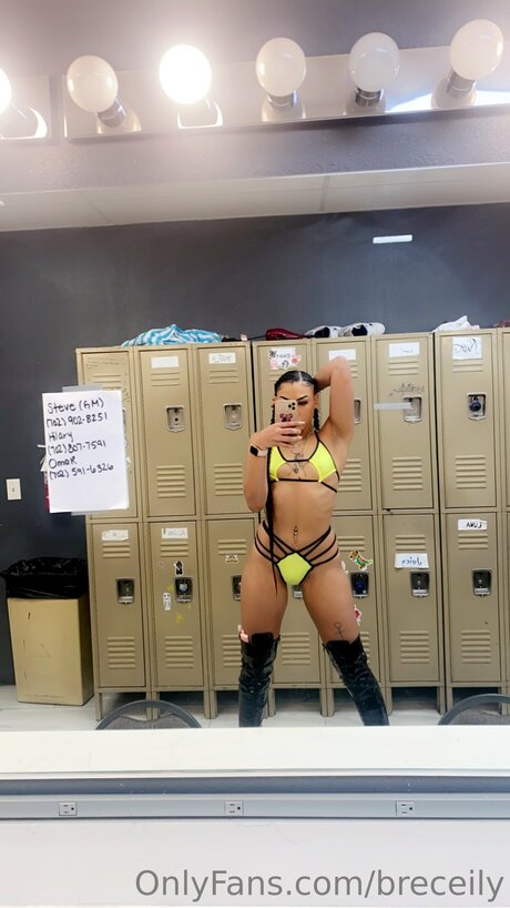 Breceily sexy star pictures