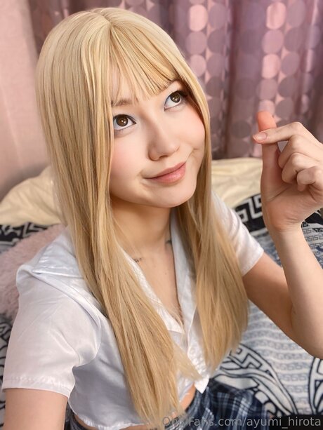 Ayumi Hirota model pretty picture