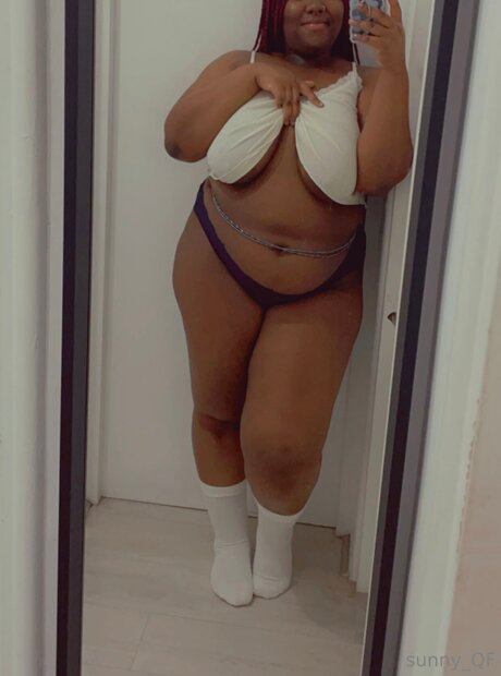 Sunset Vibes model xxx pics