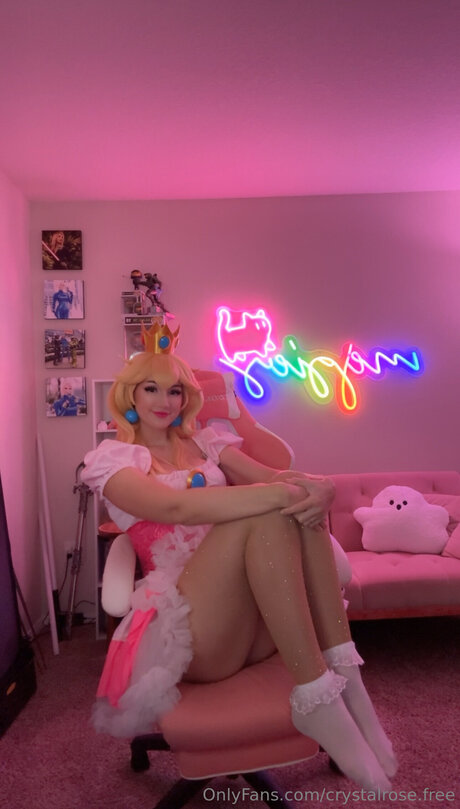 Crystalrose Free model sexy photo