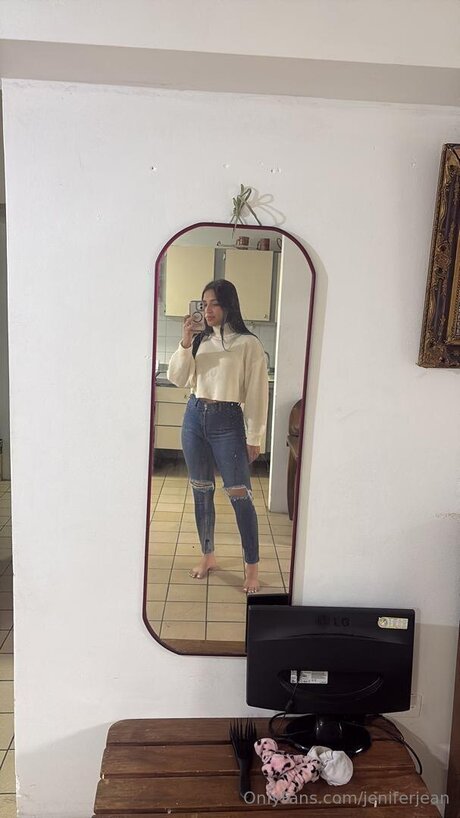 Jeniferjean model pretty pic