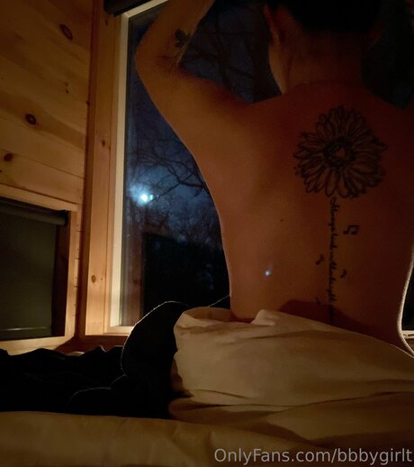 Bbbygirlt sexy pornstar gallery