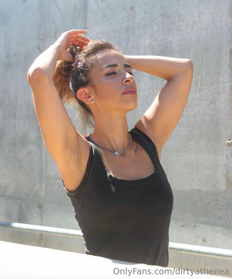 Dirtyathenea porn model image