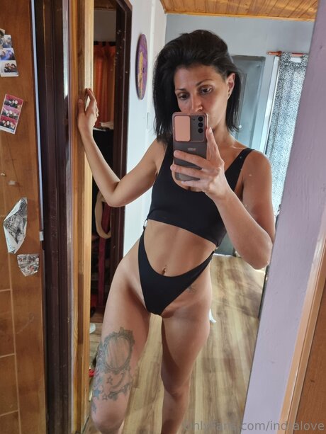 Indralove pretty pornstar pic