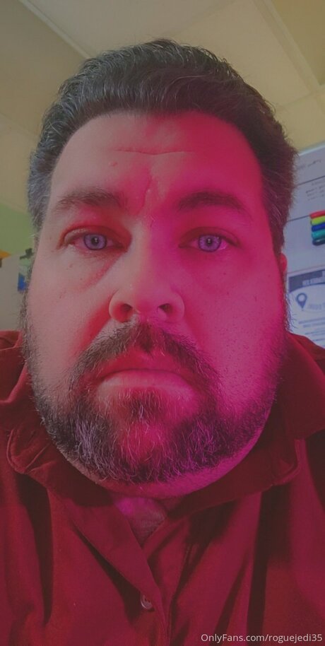 Roguejedi35 exclusive model pic