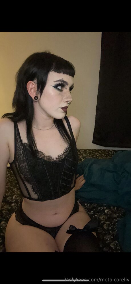 Metalcoreliv nudes star pic