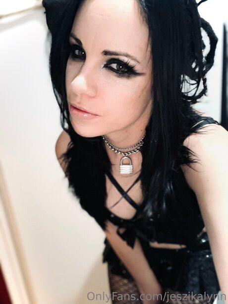 Jeszikalynn sex model images