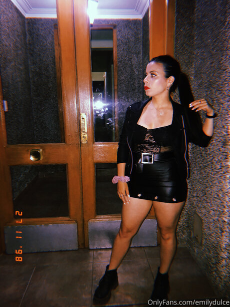 Emilydulce model hot galleries