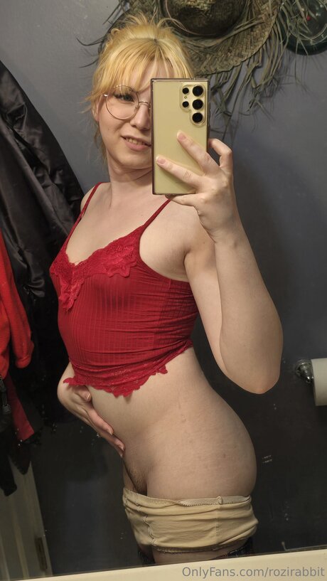 Rozirabbit pornstar nice img