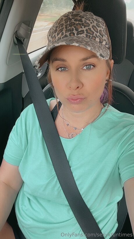 Sexykfuntimes nudes pornstar pic
