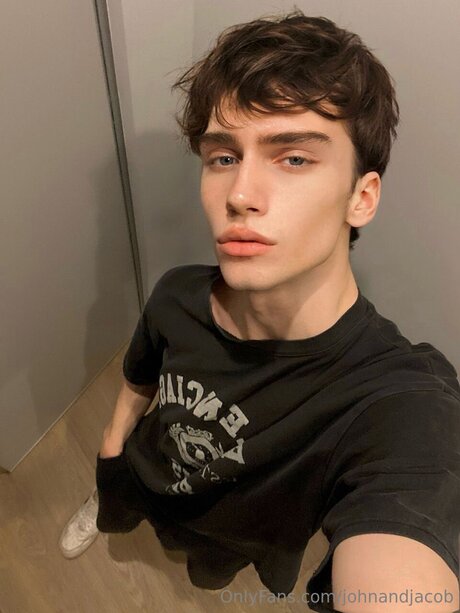 Johnandjacob model photo