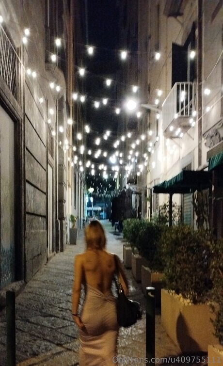 U409755111 model sex pic