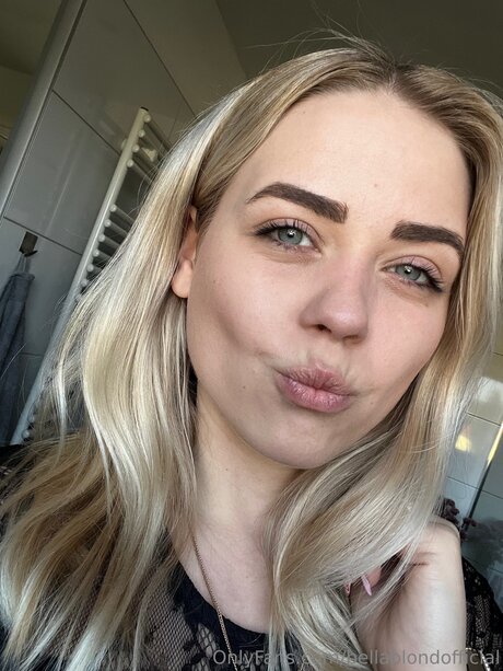 Bellablondofficial pornstar perfect archive