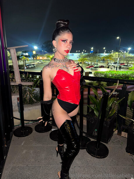 Littleisabella pornstar top img