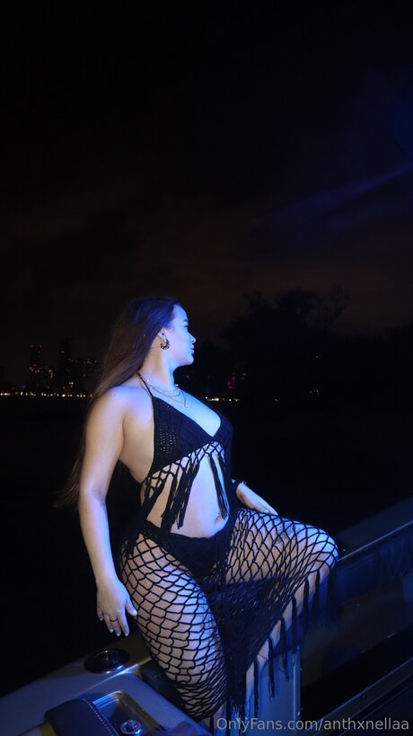 Anthxnellaa pornstar hd pic