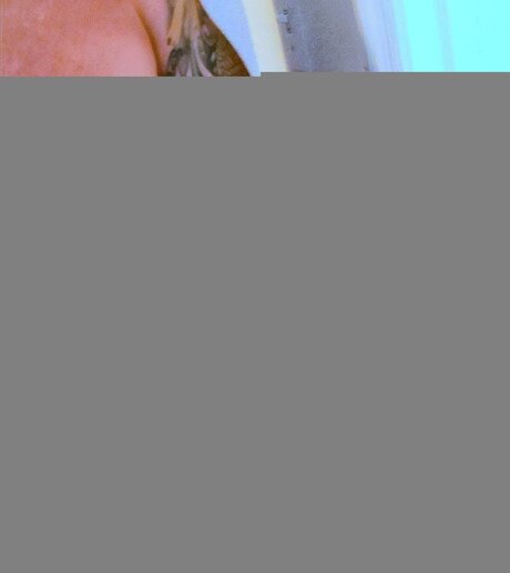 Padelleinsalamoia star pornographic galleries