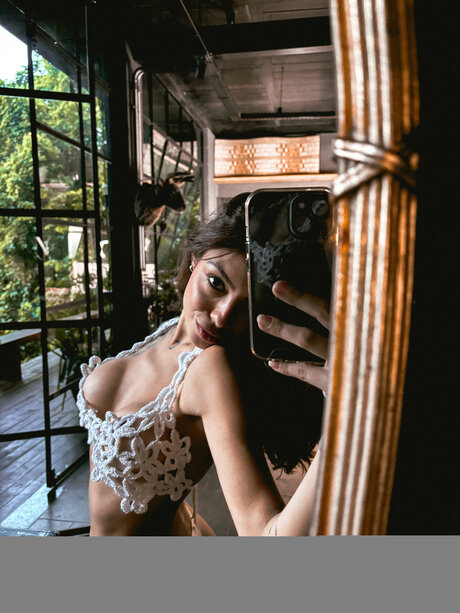 Isisoncam nudes model gallery