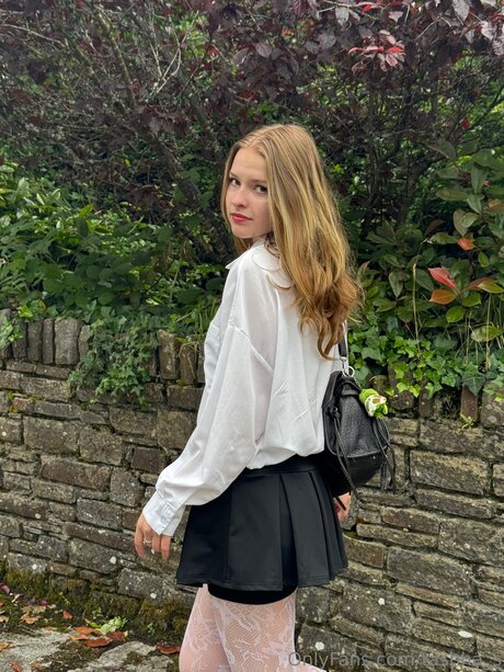 Tashha S model high quality images