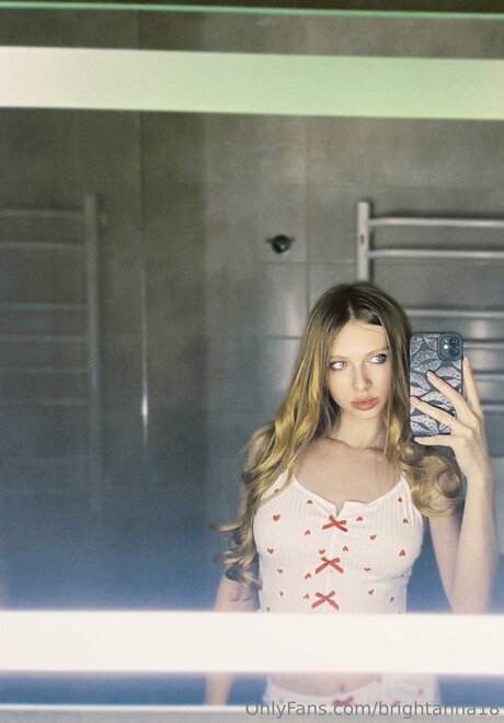 Brightanna18 pornstar nice pictures