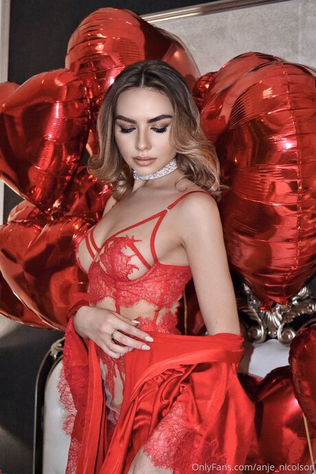 Anje Nicolson exclusive star gallery