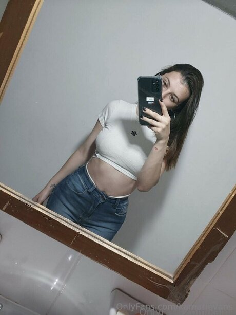 black hair onlyfans beautiful photos